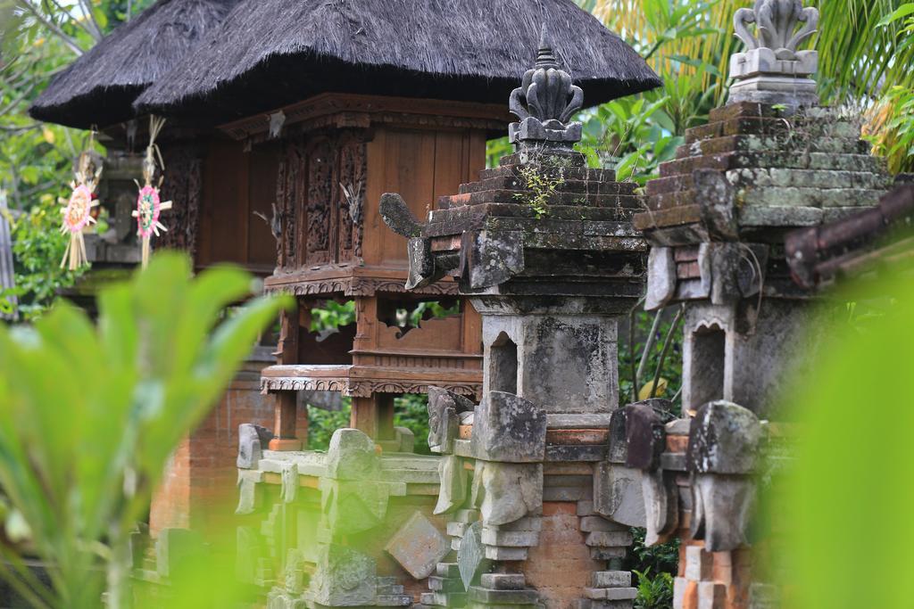 Gembala Homestay Убуд Екстер'єр фото
